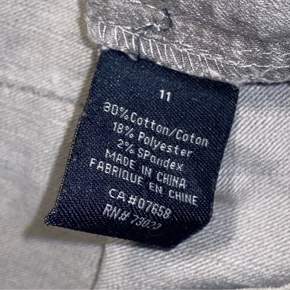 Jean Shorts - Picture 4 of 8